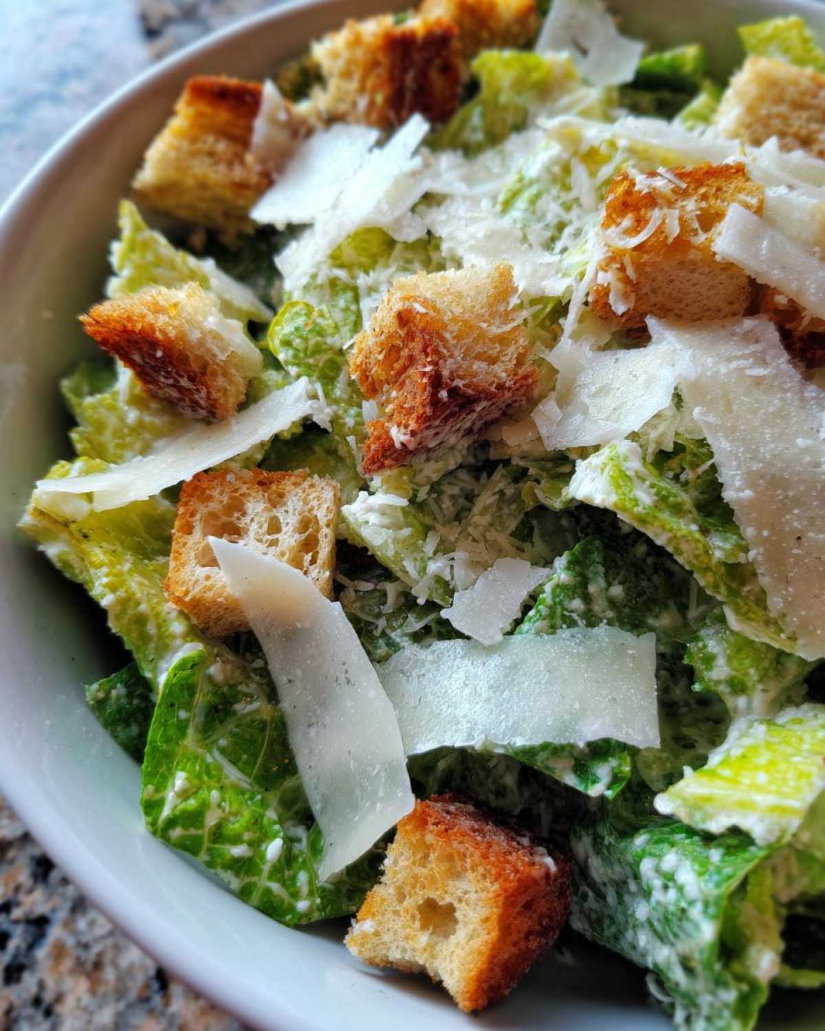 Classic Caesar Salad - detail 2