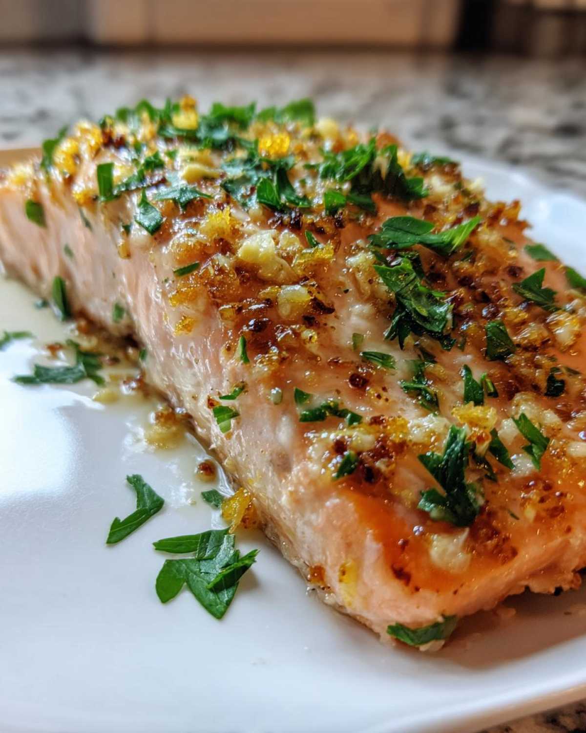 Lemon Garlic Baked Salmon - detail 2