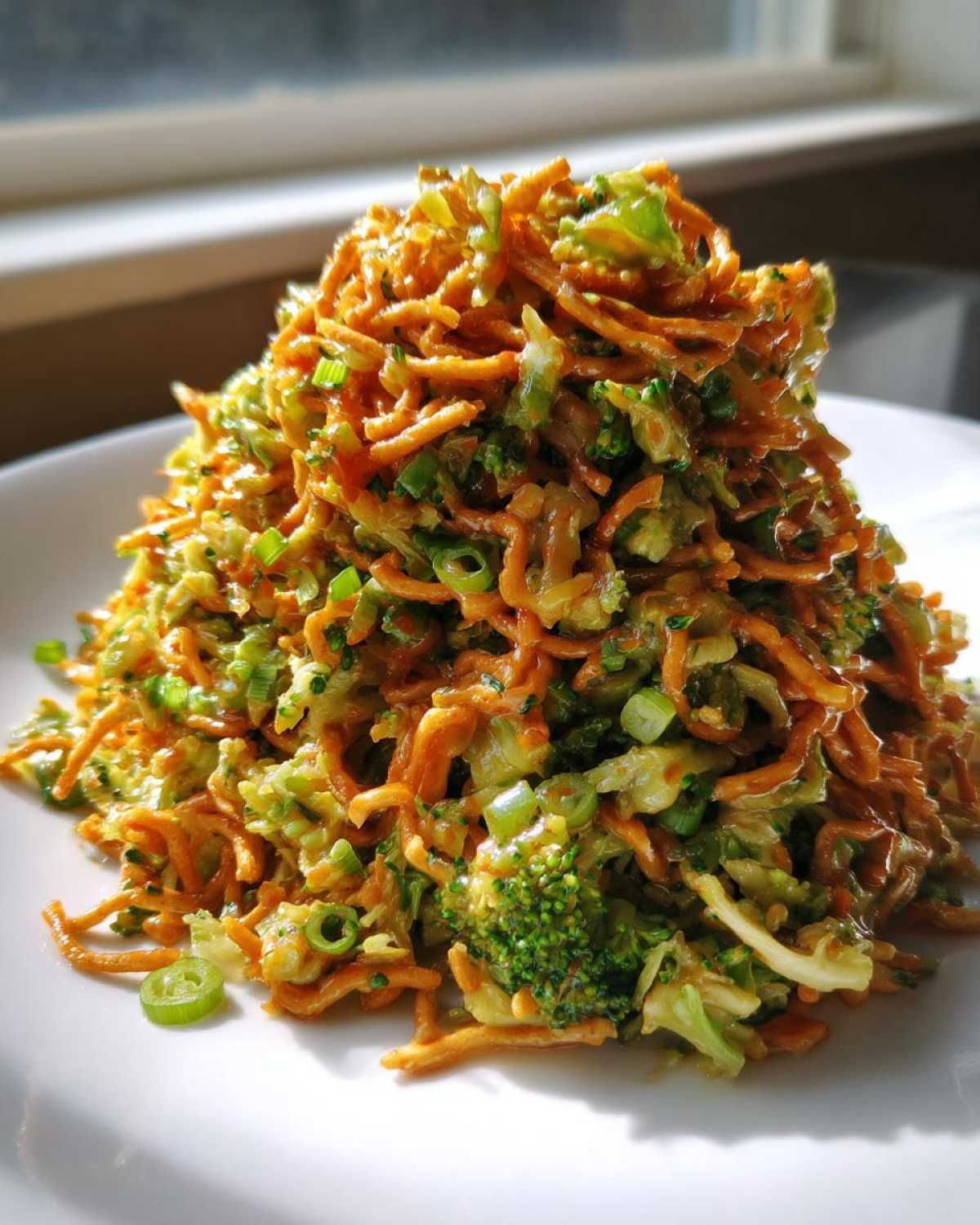 Oriental Ramen Broccoli Cole Slaw - detail 1
