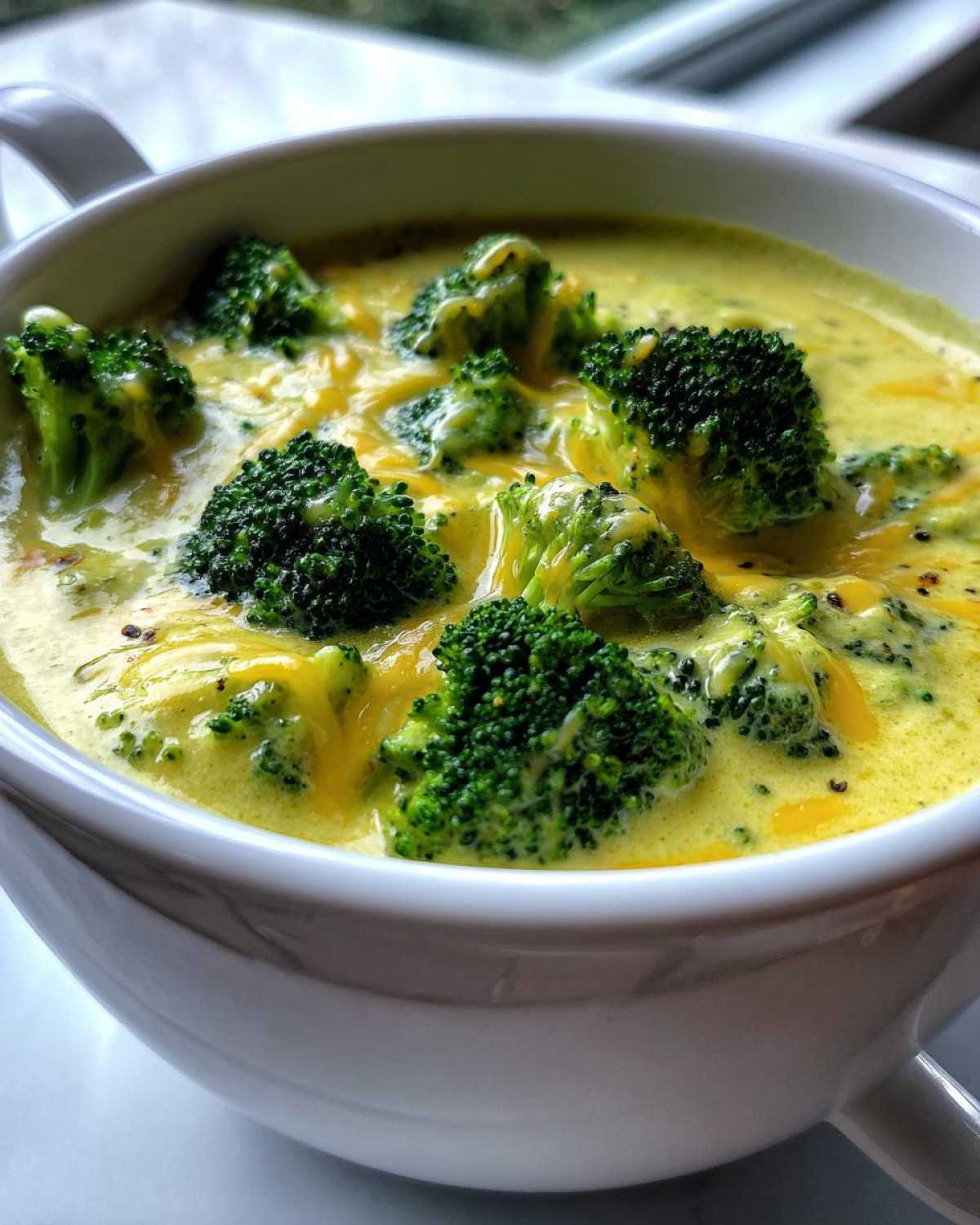 Panera Broccoli Cheese Soup - detail 4