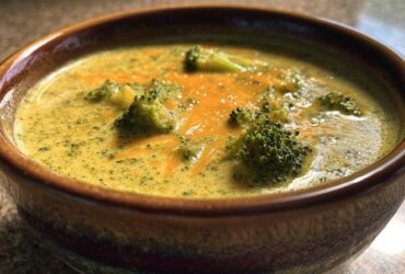 Slow-Cooker Broccoli Cheese Soup