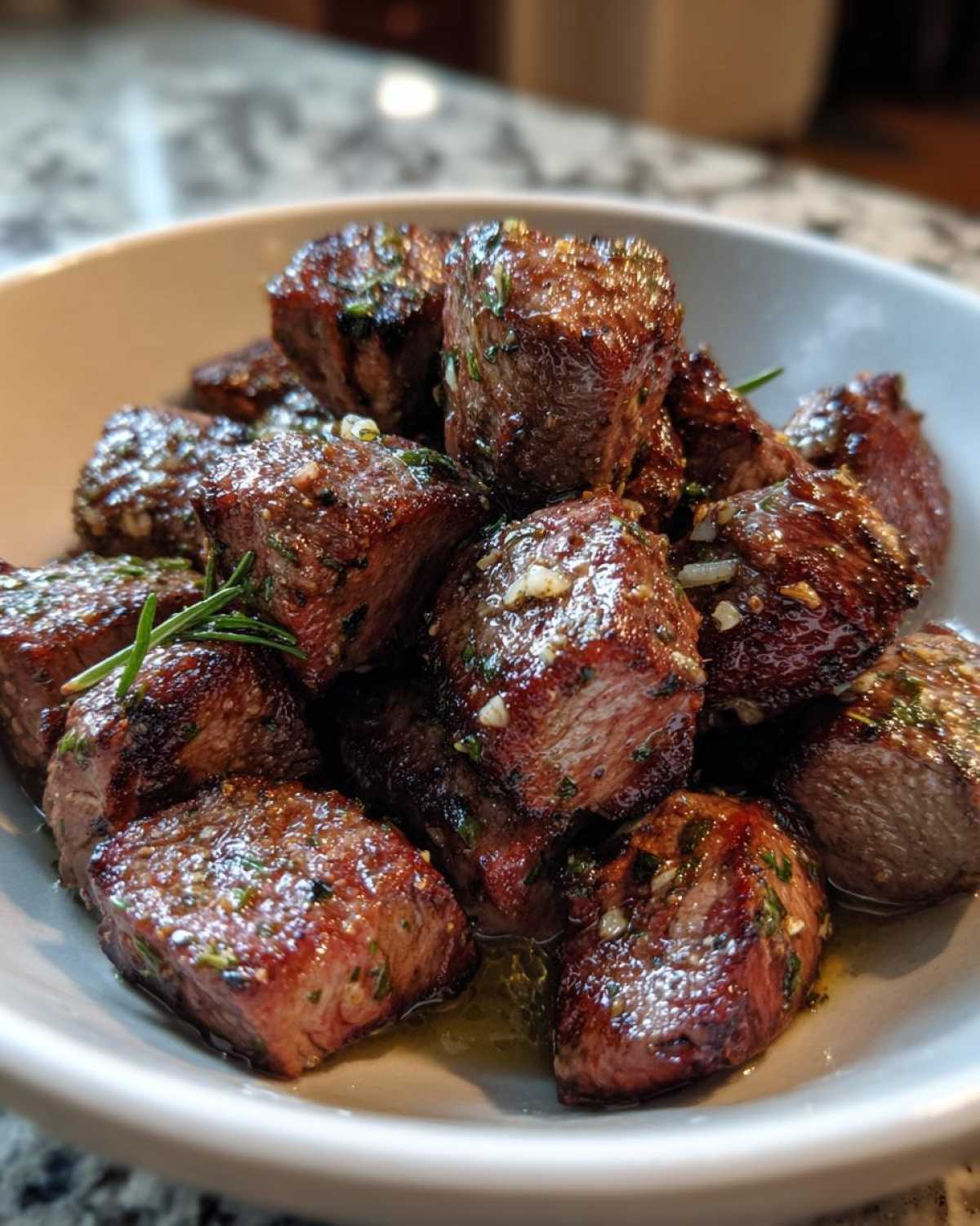 Air Fryer Garlic Steak Bites - detail 2