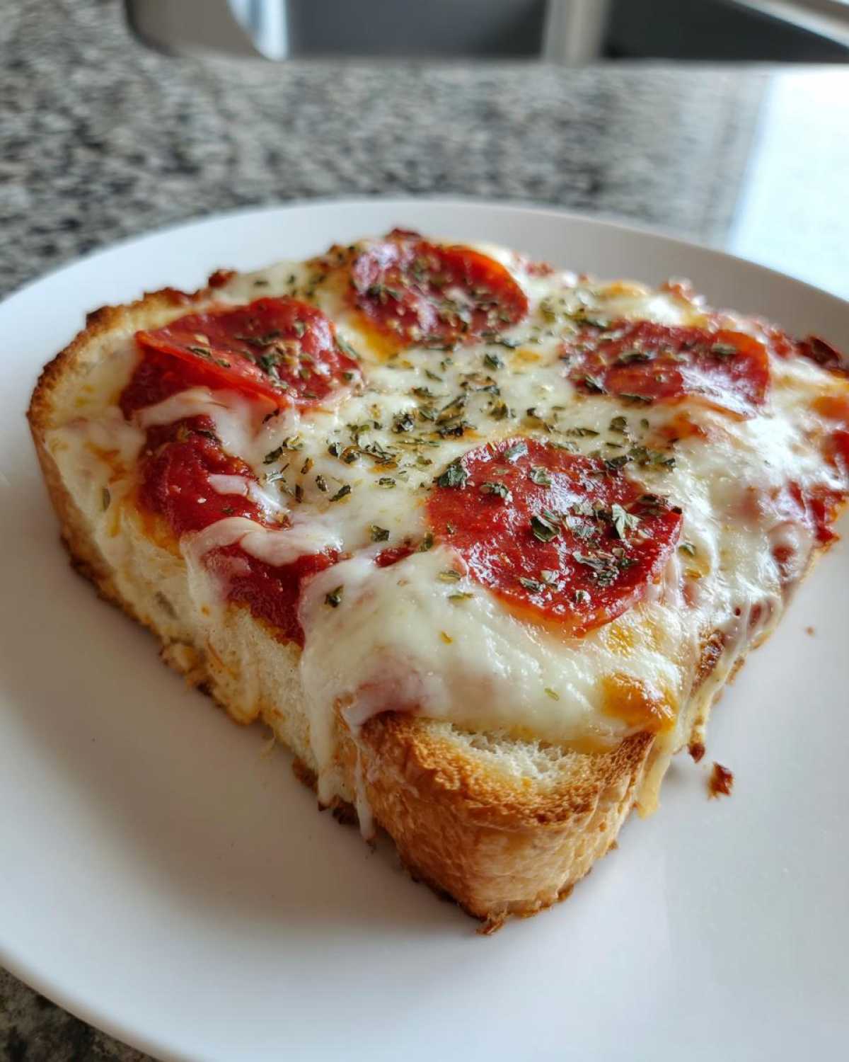 Air Fryer Pizza Toast - detail 1