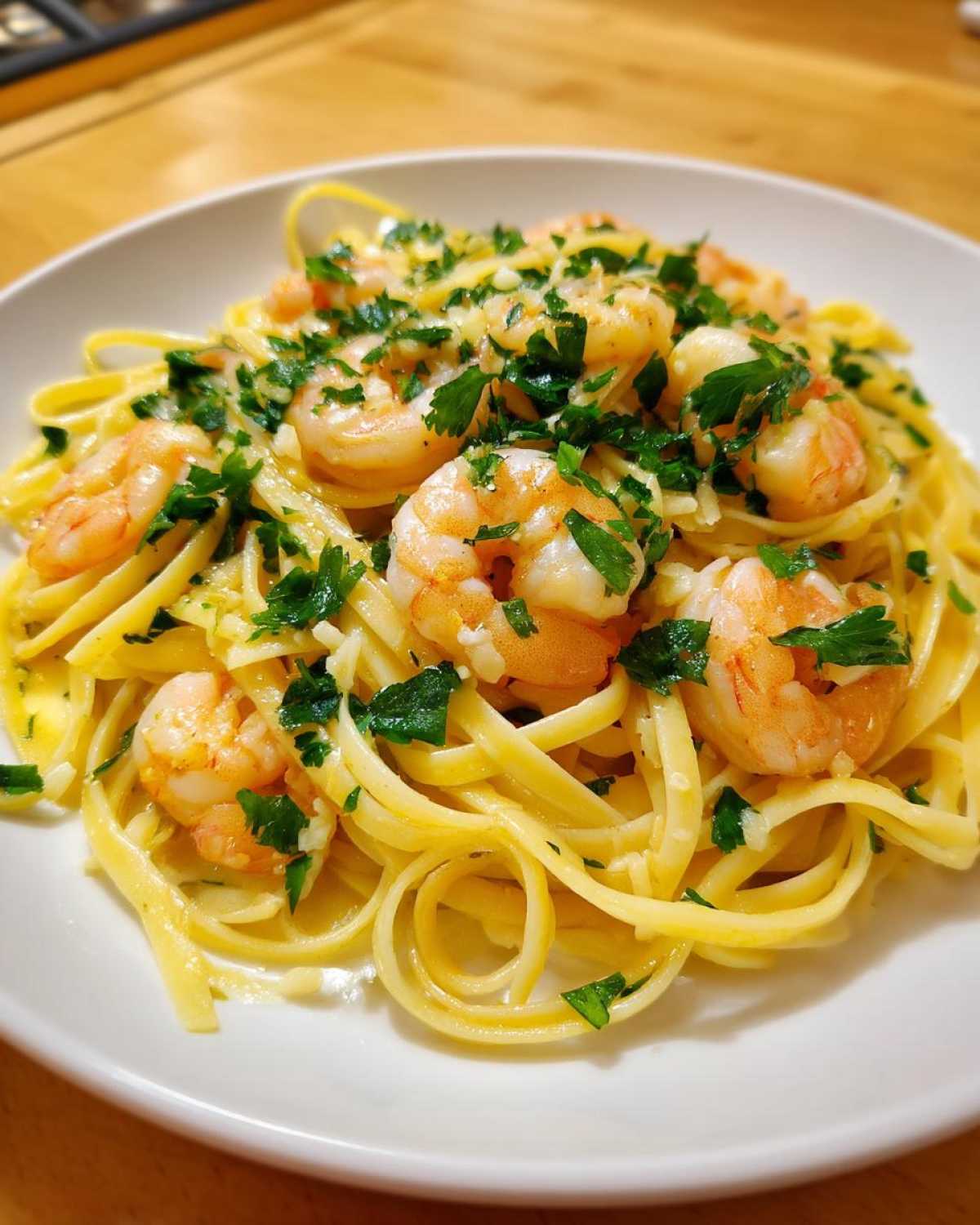 Lemon Garlic Shrimp Pasta - detail 3