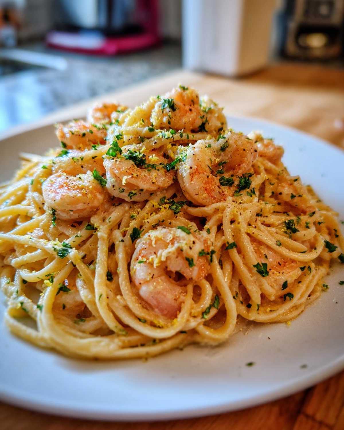 One Pot Creamy Lemon Shrimp Pasta - detail 1