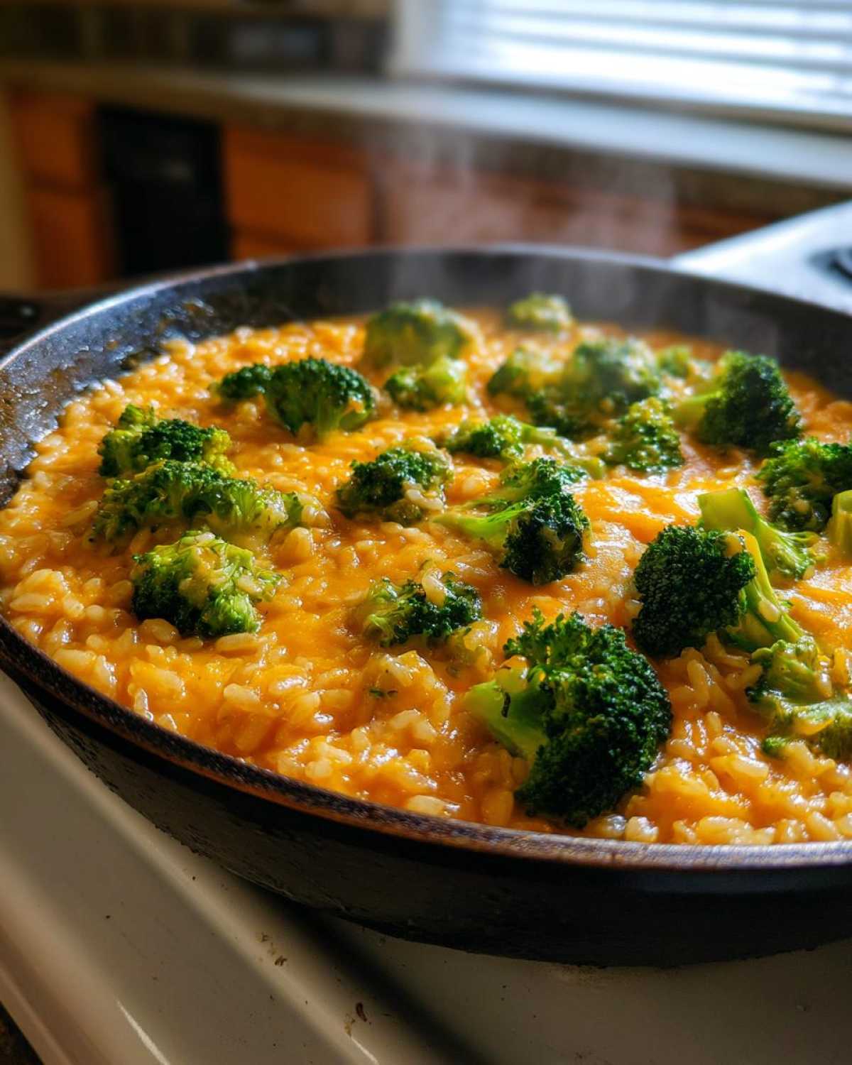 One Skillet Creamy Broccoli Cheddar Rice - detail 3