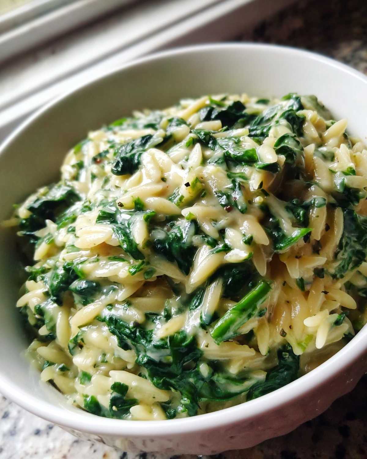 One Skillet Creamy Spinach Orzo - detail 1