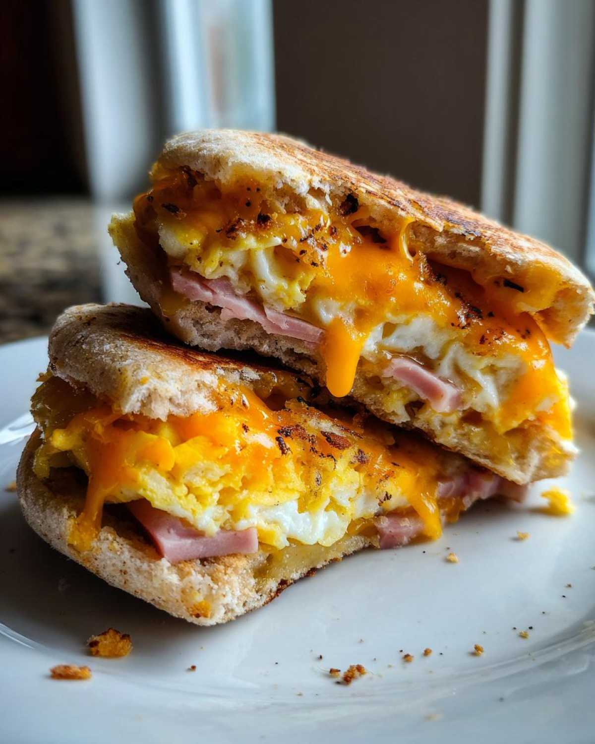 Protein Breakfast Sandwich - detail 4